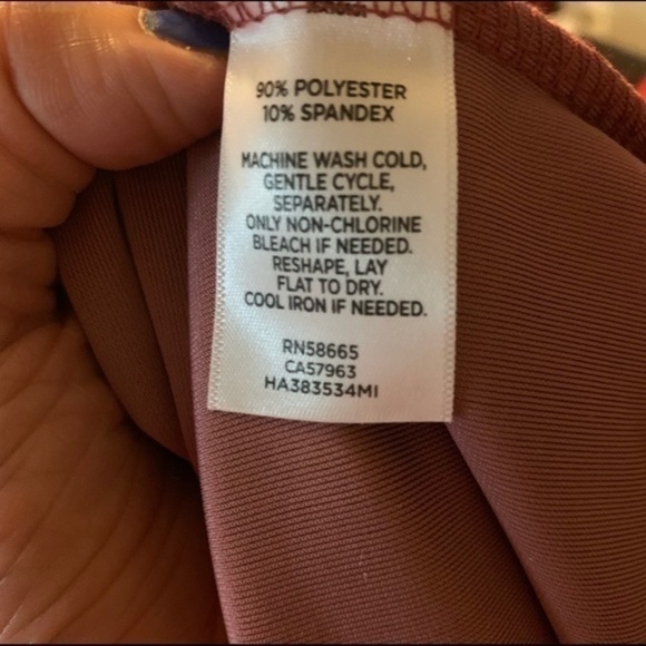 Halogen Asymmetrical Velvet Top In Dusty Mauve XS - Picture 8 of 8